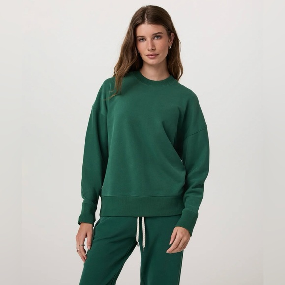 Vuori Sedona Weekender Crew Sweatshirt in Viridian green - Picture 3 of 7